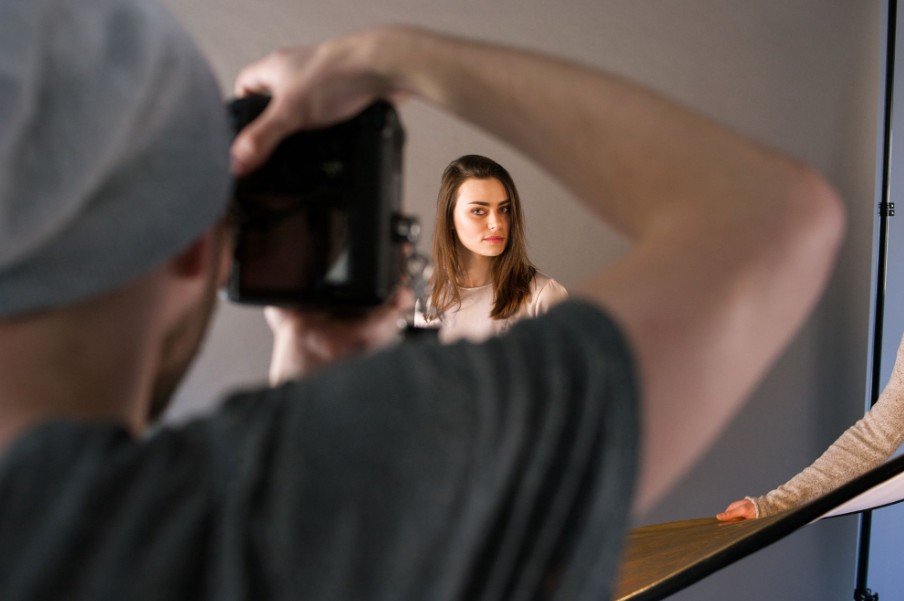 How Do You Shoot Tracking Shots in Hallways and Tight Rooms