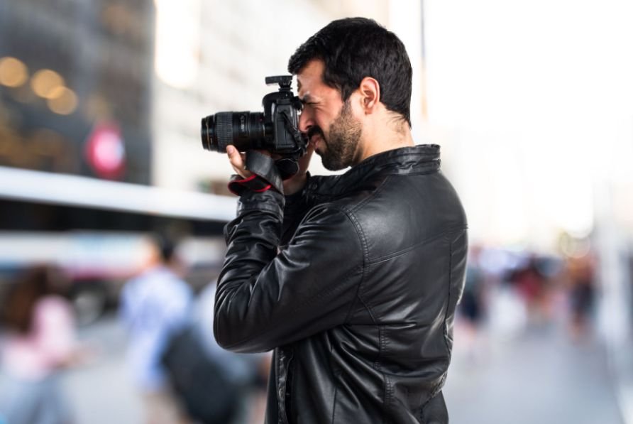 How Do Wide and Telephoto Lenses Change Action?
