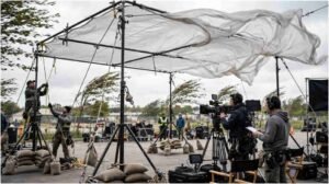 wind limits for overhead rigs on film sets