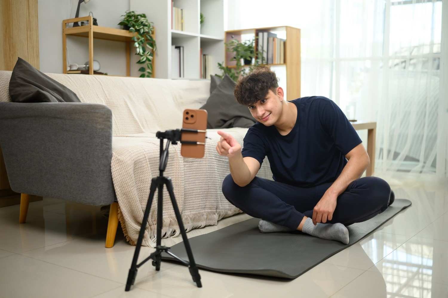 What Is a Simple 7-Day Camera Movement Practice Plan?
