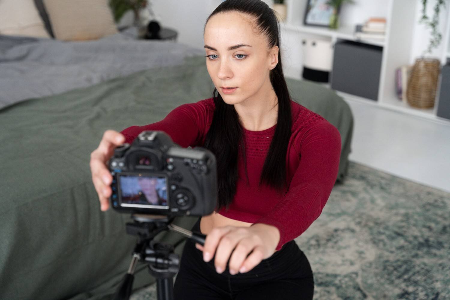 What Is the Difference Between a Dolly and a Zoom?