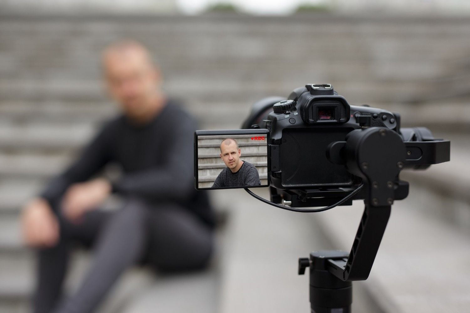 How Do You Make a Closing Camera Move Look Professional?